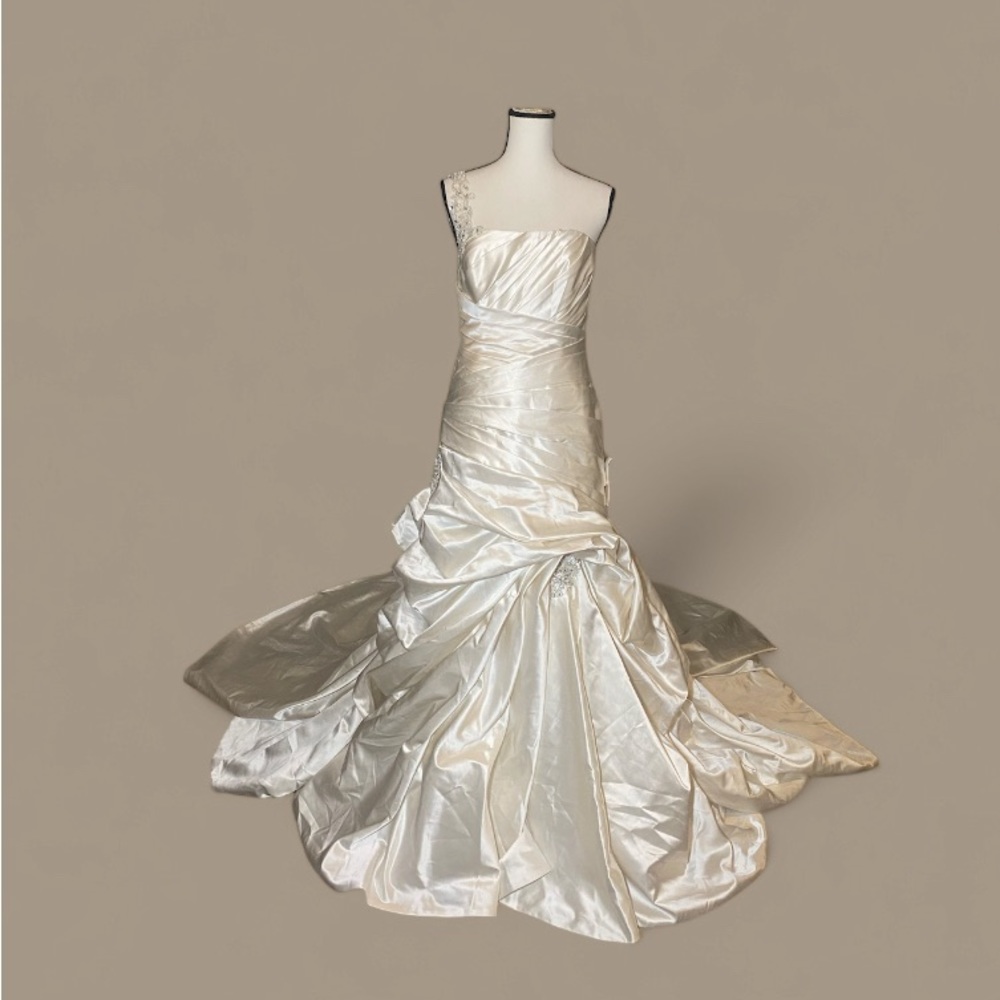 Ruched bridal dress